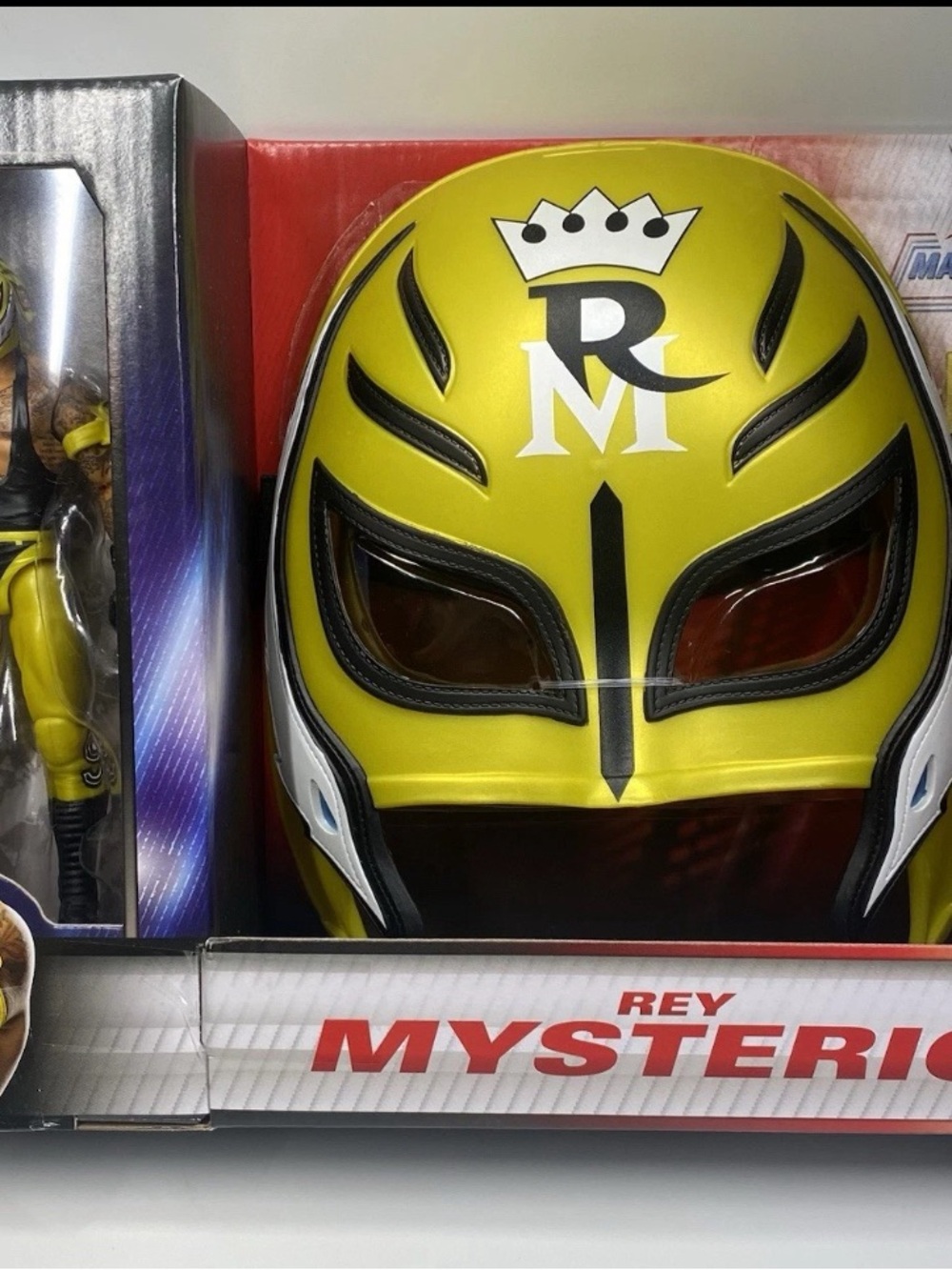 WWE Main Event Series Rey Mysterio Special Edition Role Play Action Fig/Mask Set